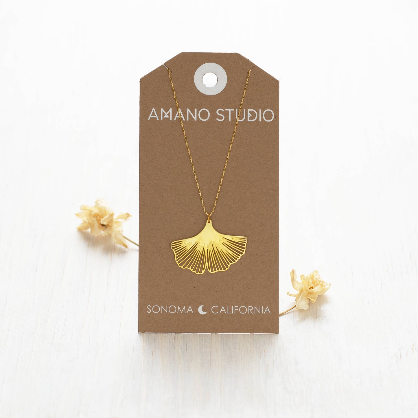 Amano Ginkgo Leaf Necklace 64GK