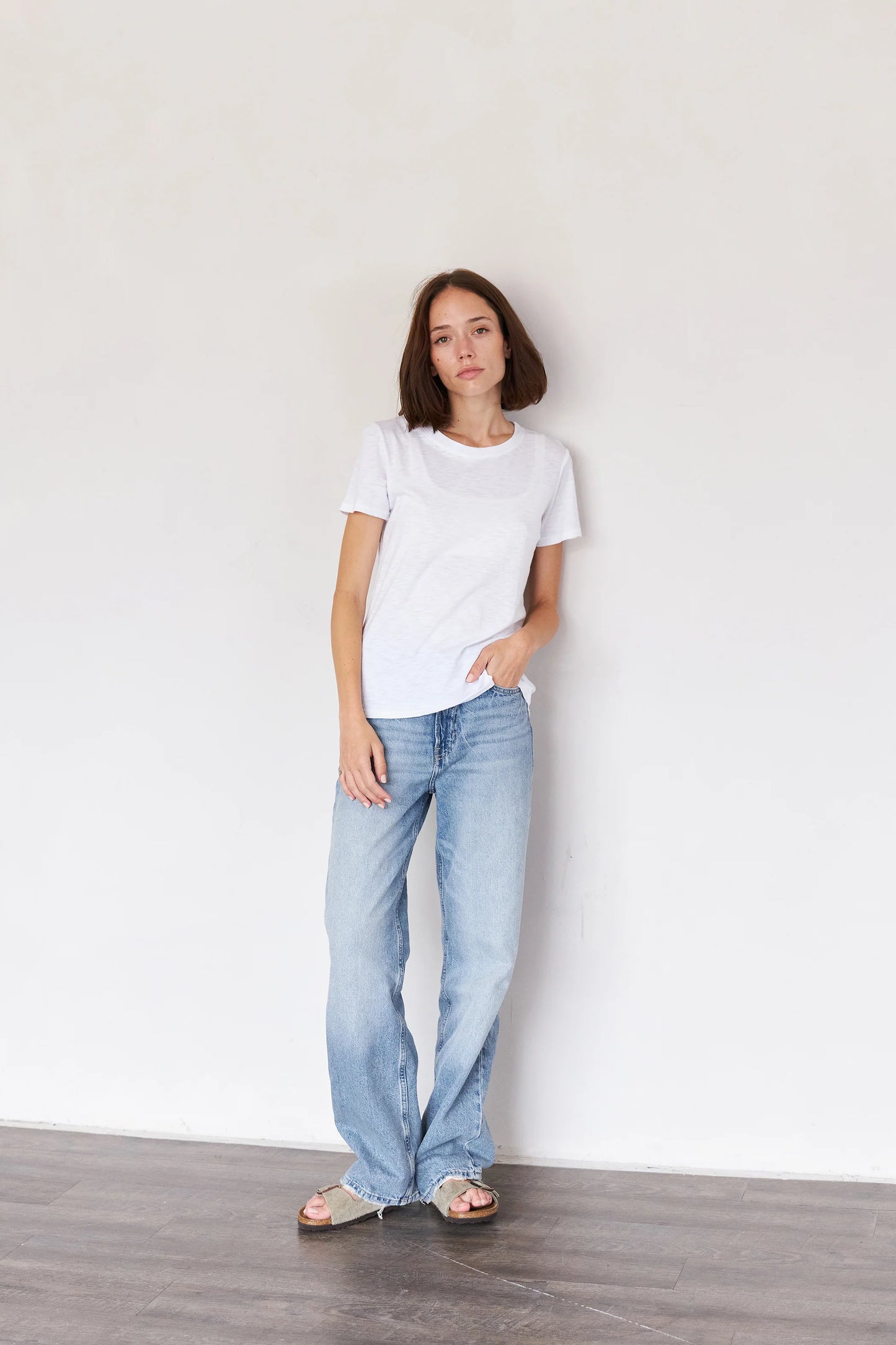 It is Well Everyday Short Sleeve Crewneck