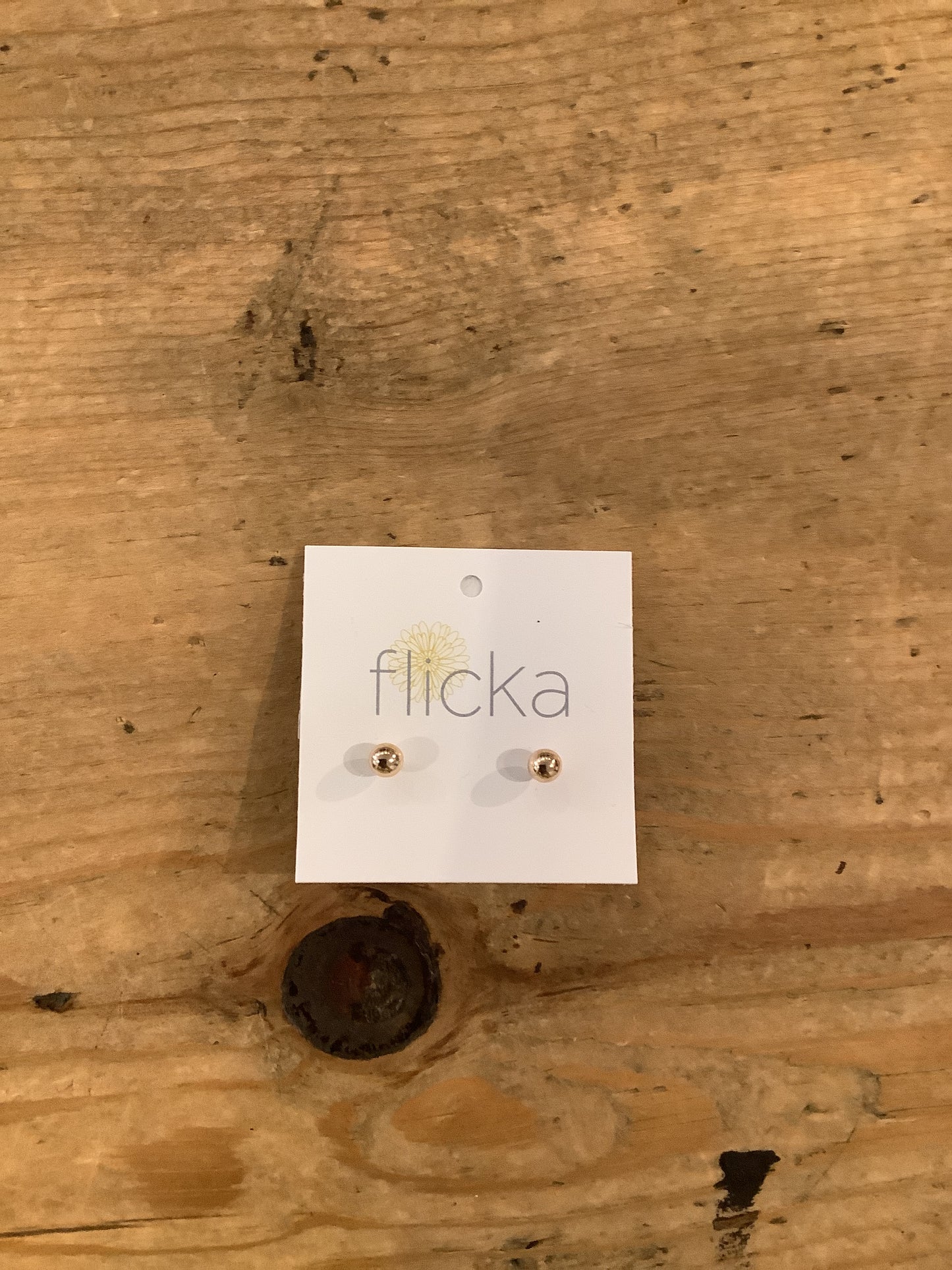 Ete Ball Earrings