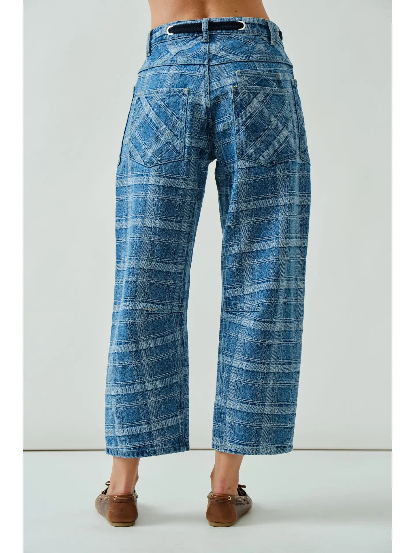 Aaron Amber Plaid Semi Barrel Jean