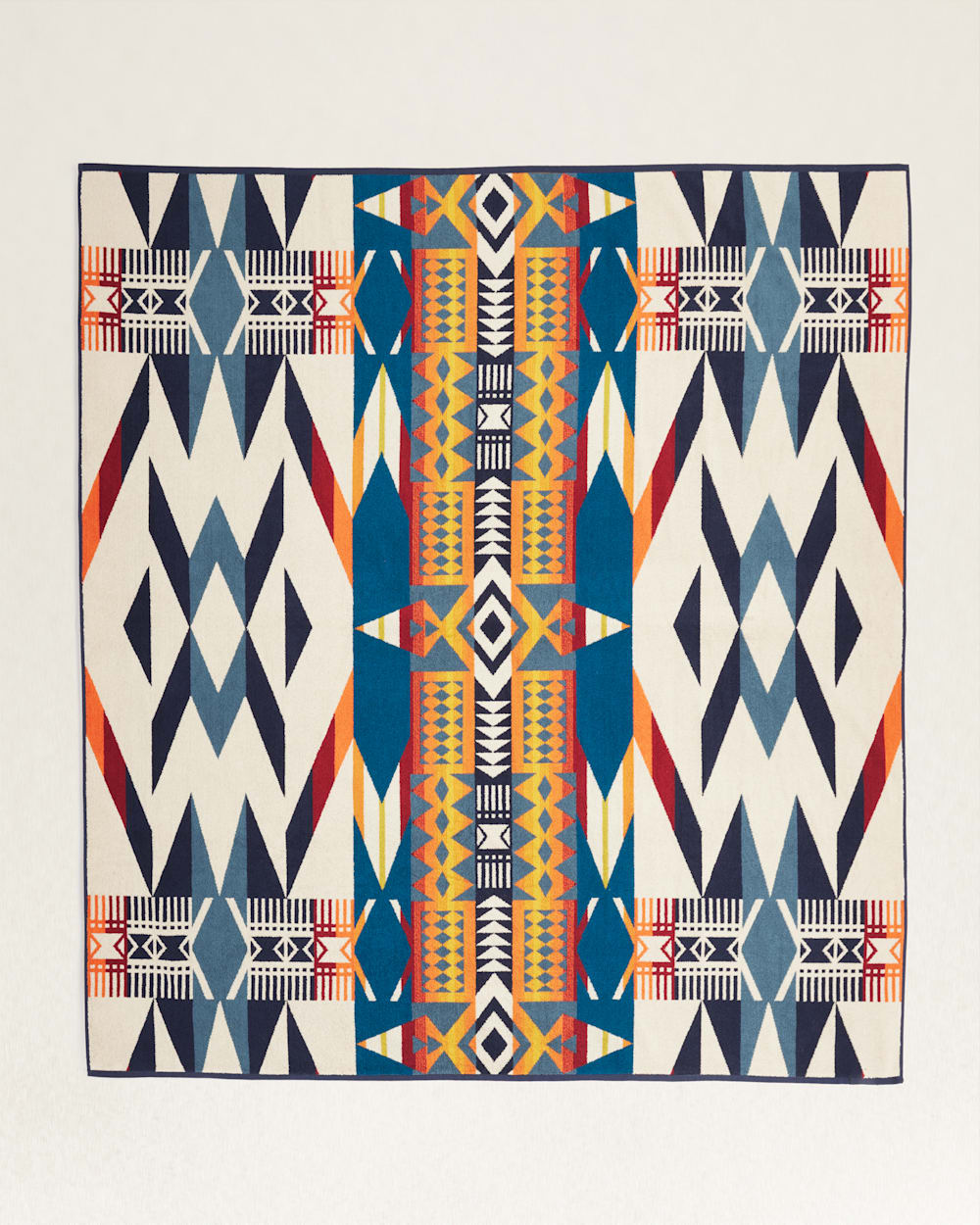 Pendleton jacquard towel for two