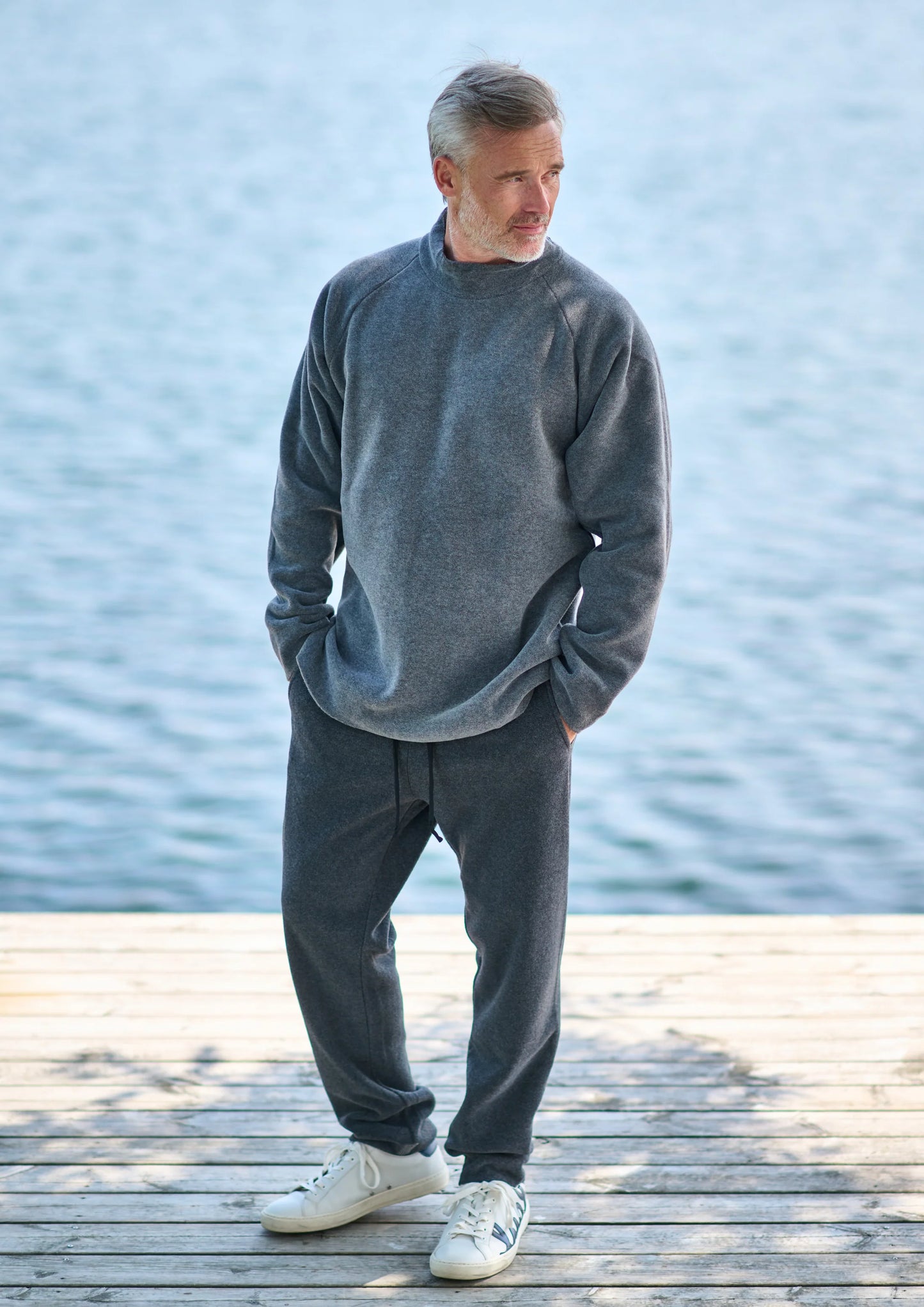Mens One Size Sweater 1016C