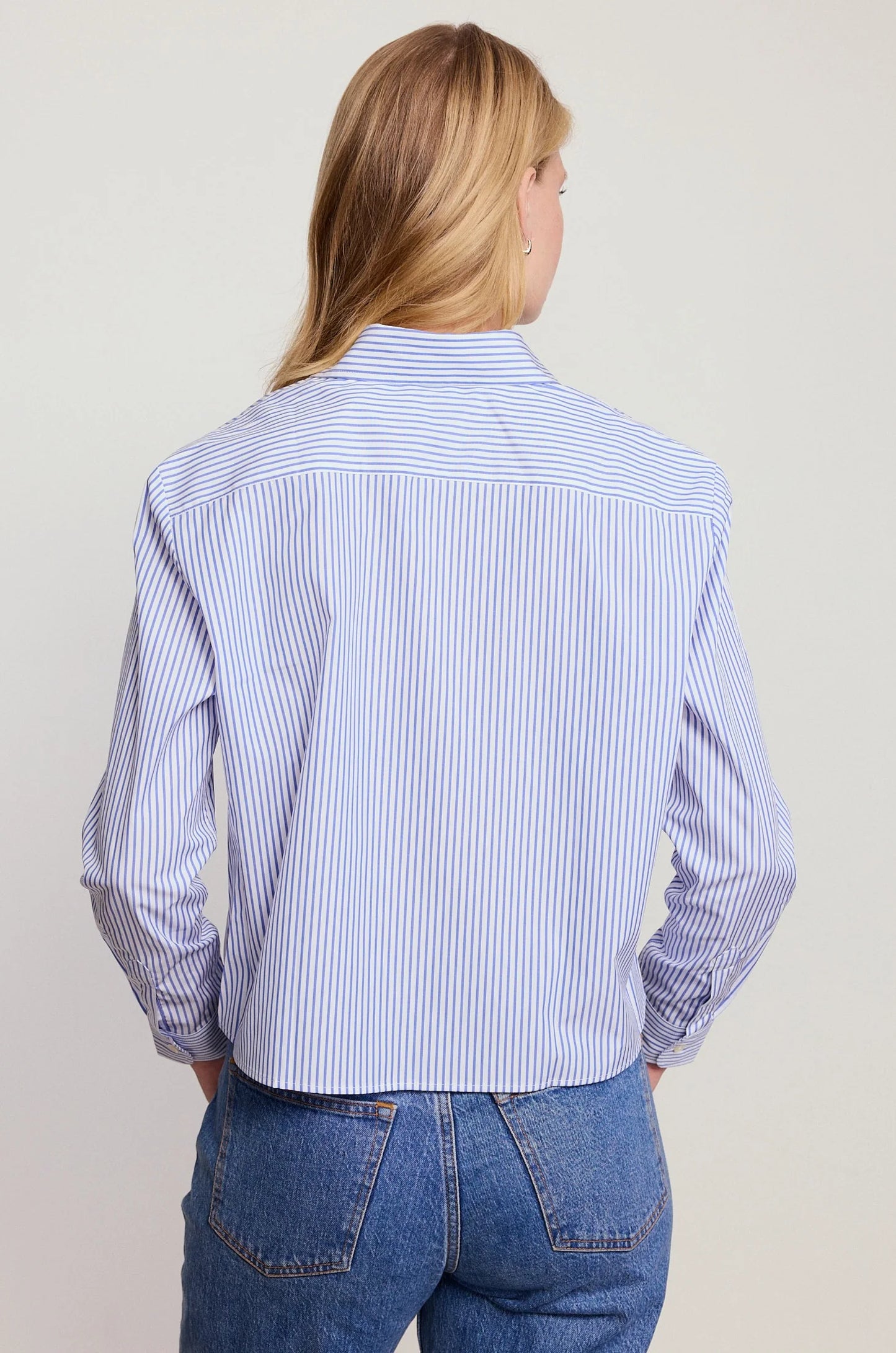 The Shirt Longsleeve Boxy Crop Shirt