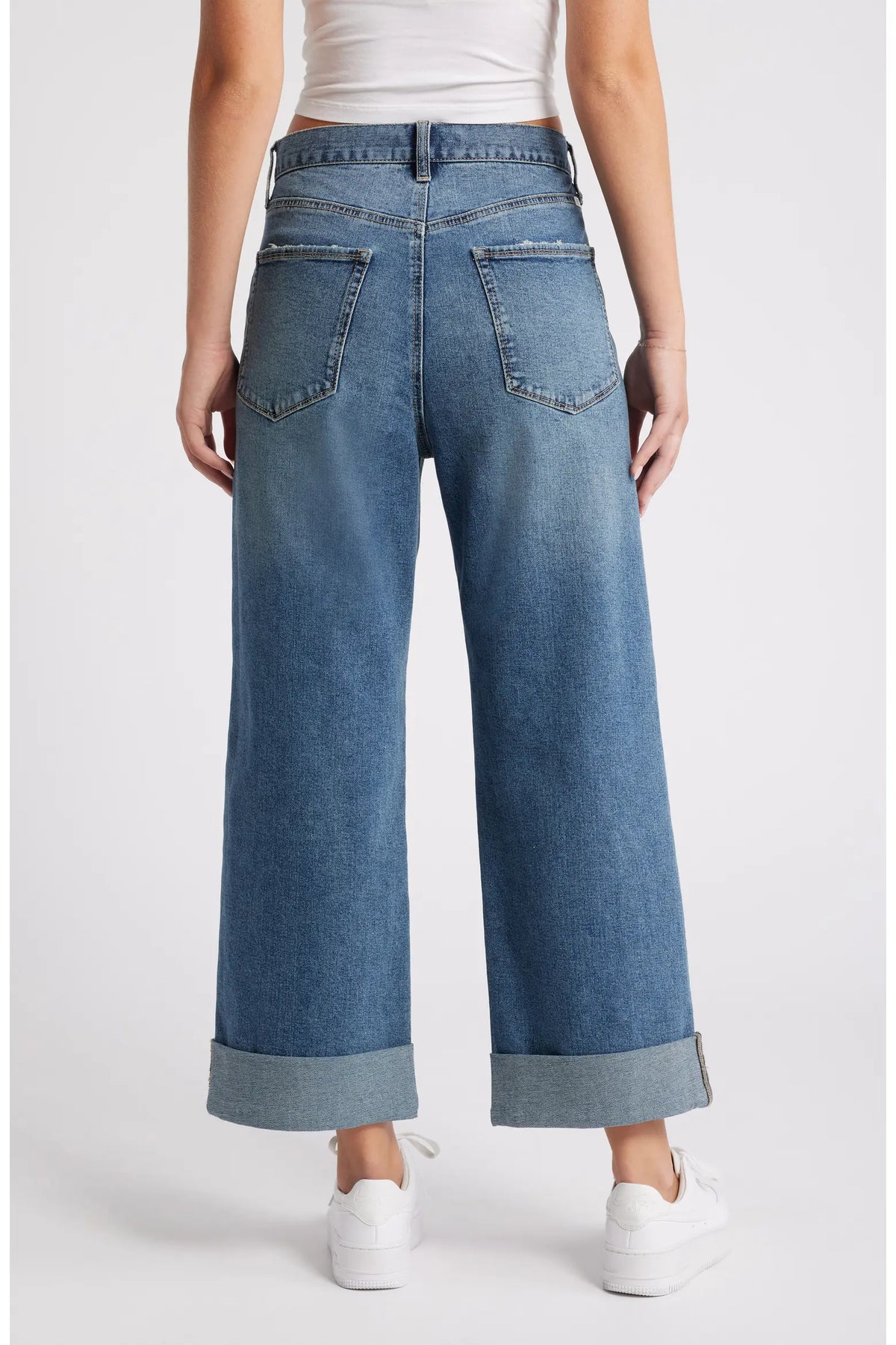 1822 High Waist Wide Cuff Leg Jean