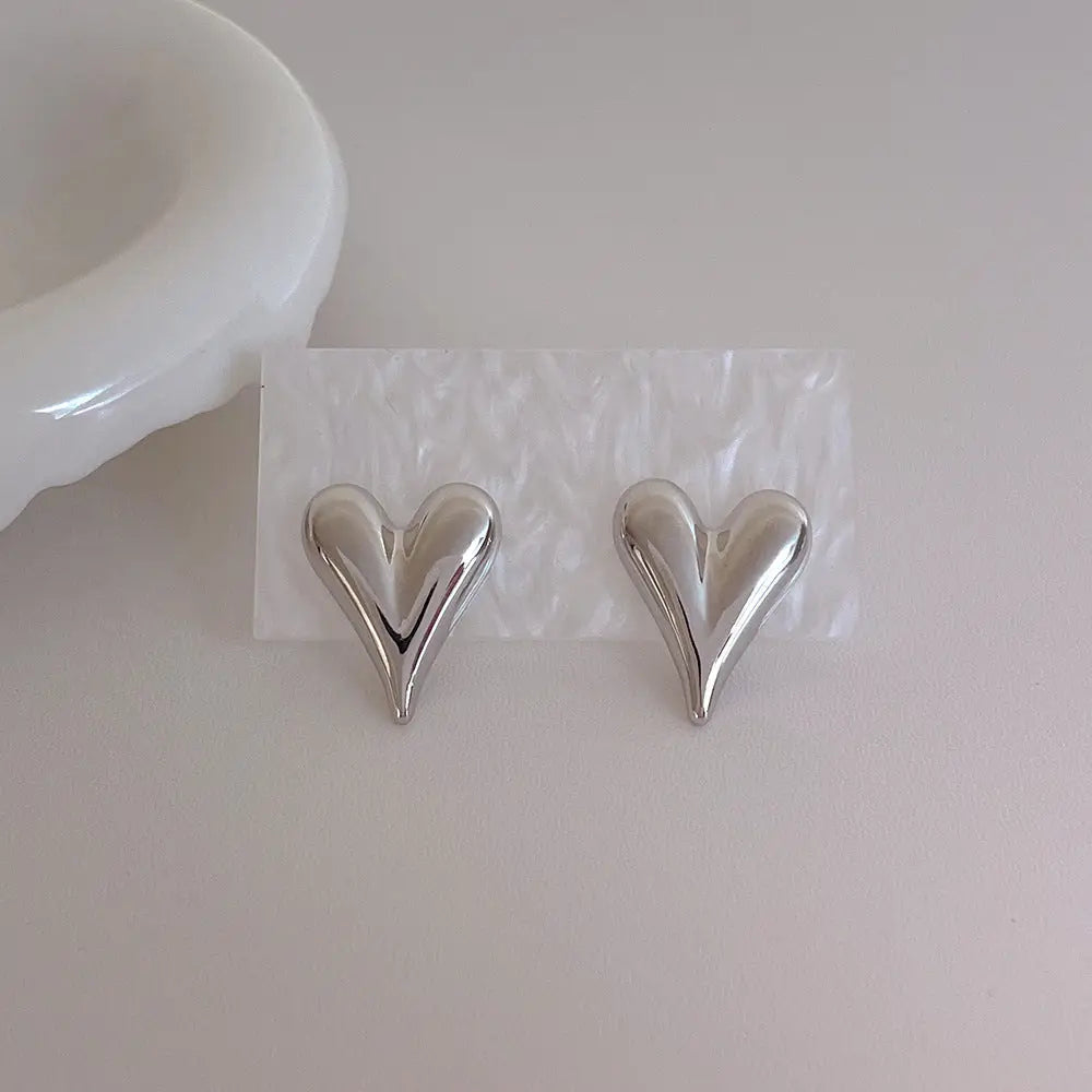 Love Heart Metal Elegant Stud Earring