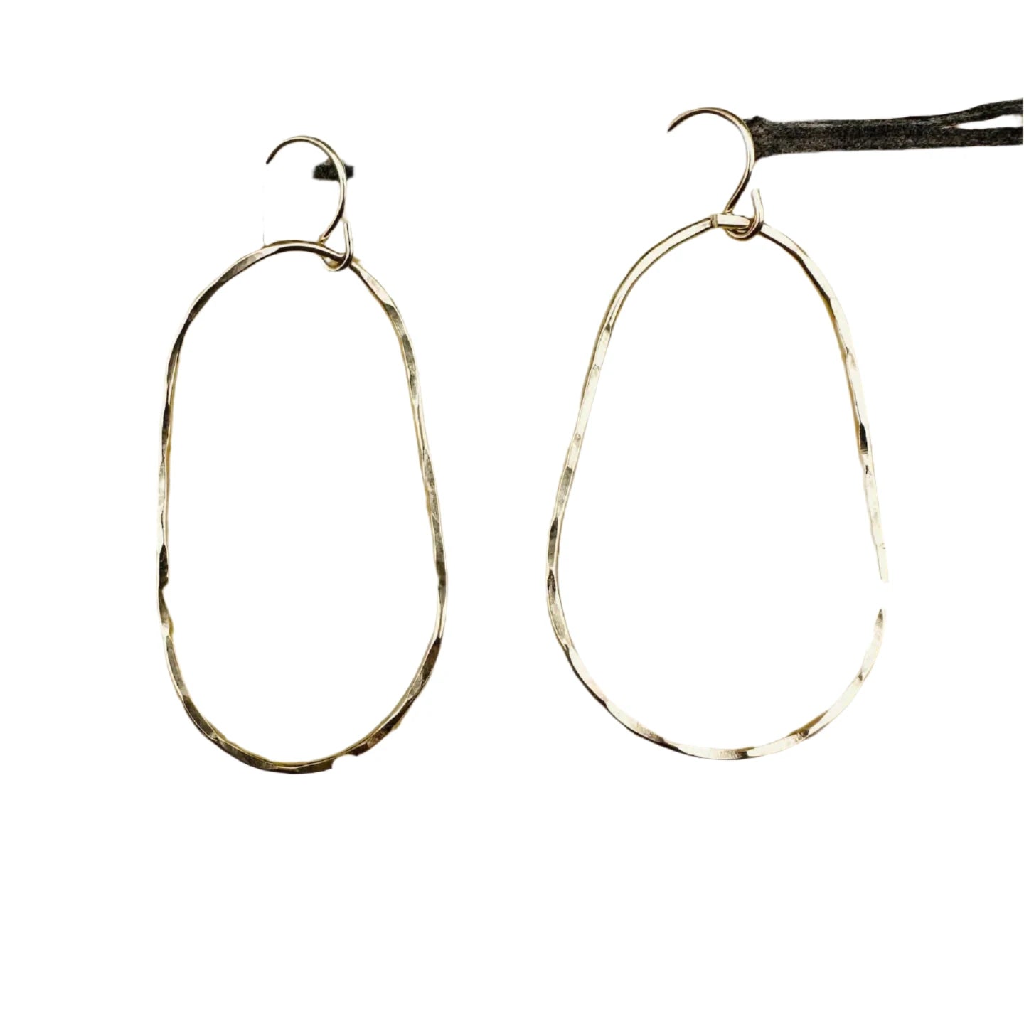 Lovely Flow Earrings 14K Gold