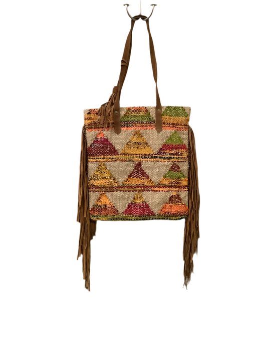 LS-Tri Pattern Large Tote w/fringe