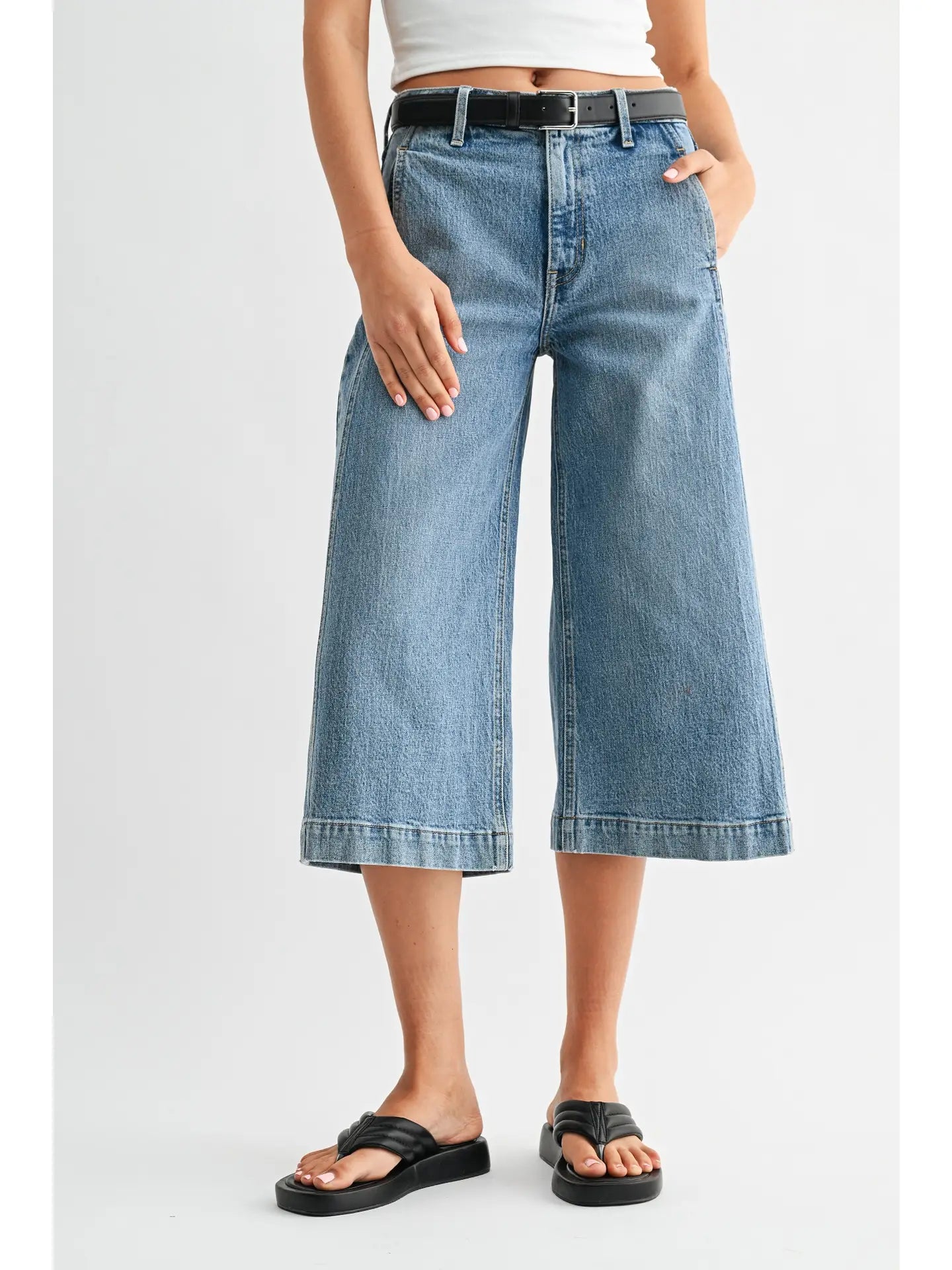 JBD Sideseam Wide Capri Jeans