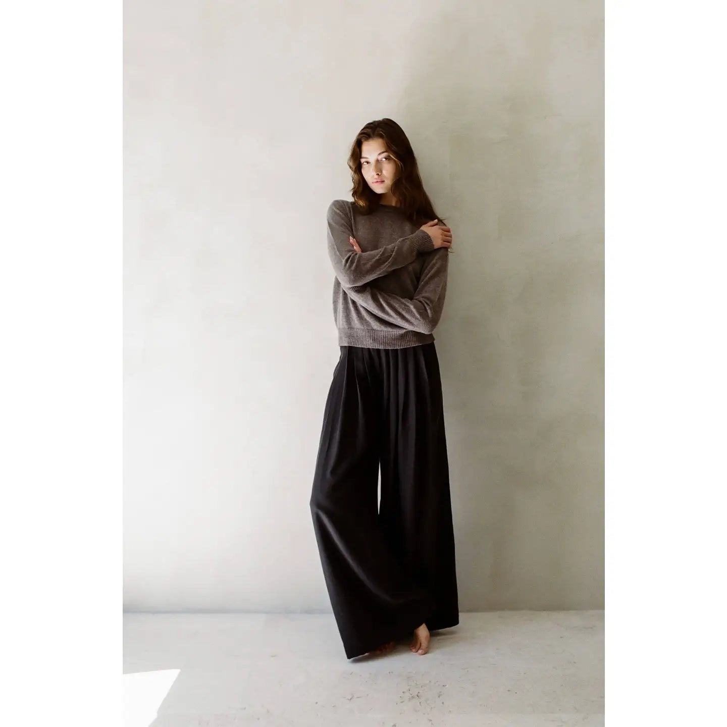 a.ren Knit 100% Cashmere Long Sleeve Pullover Top