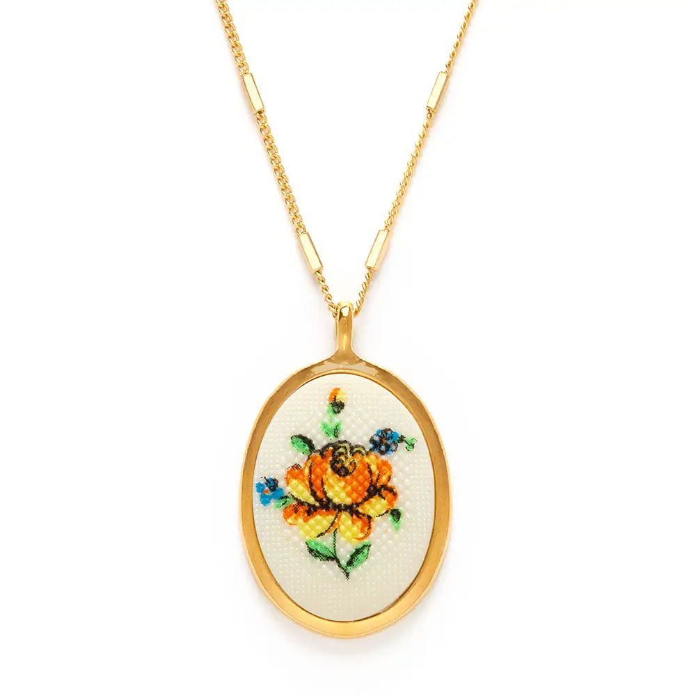Amano Needlepoint Flower Vintage Cameo Necklace