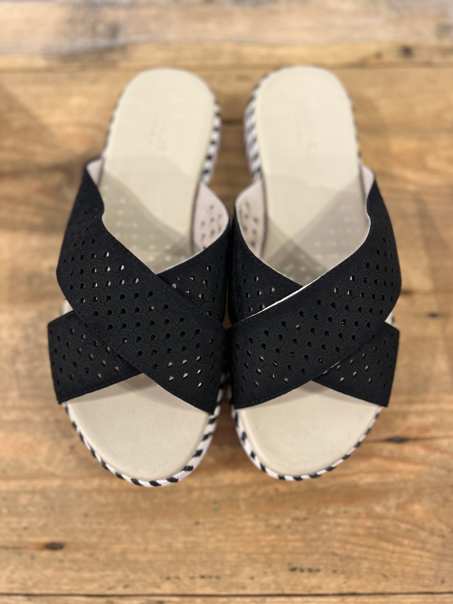 Ilse Jacobsen Cross Band Slide Sandals