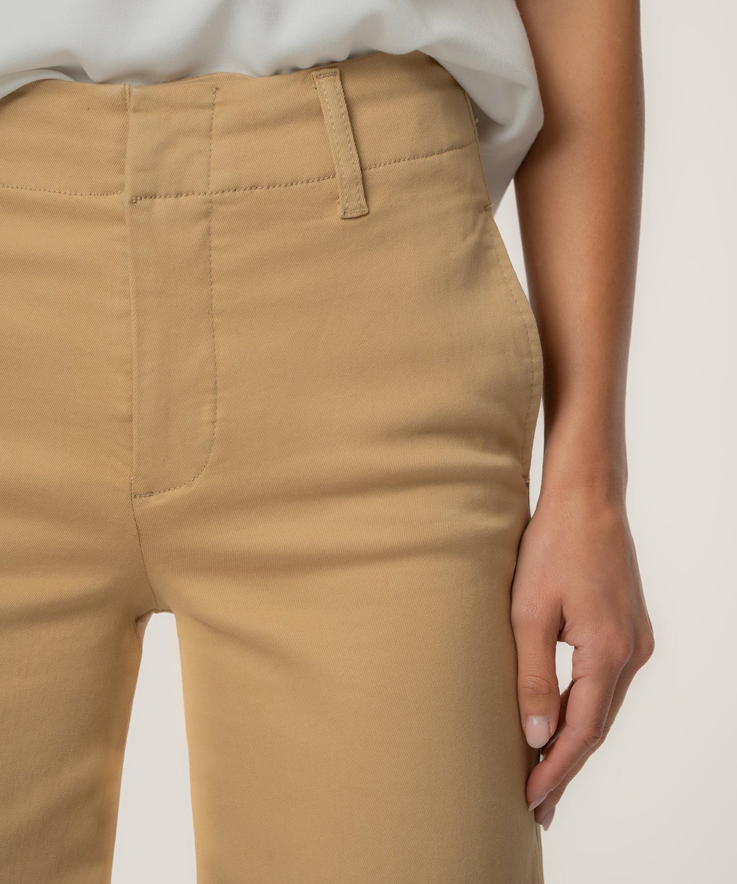 Kut Sienna High Rise Straight Leg Pant