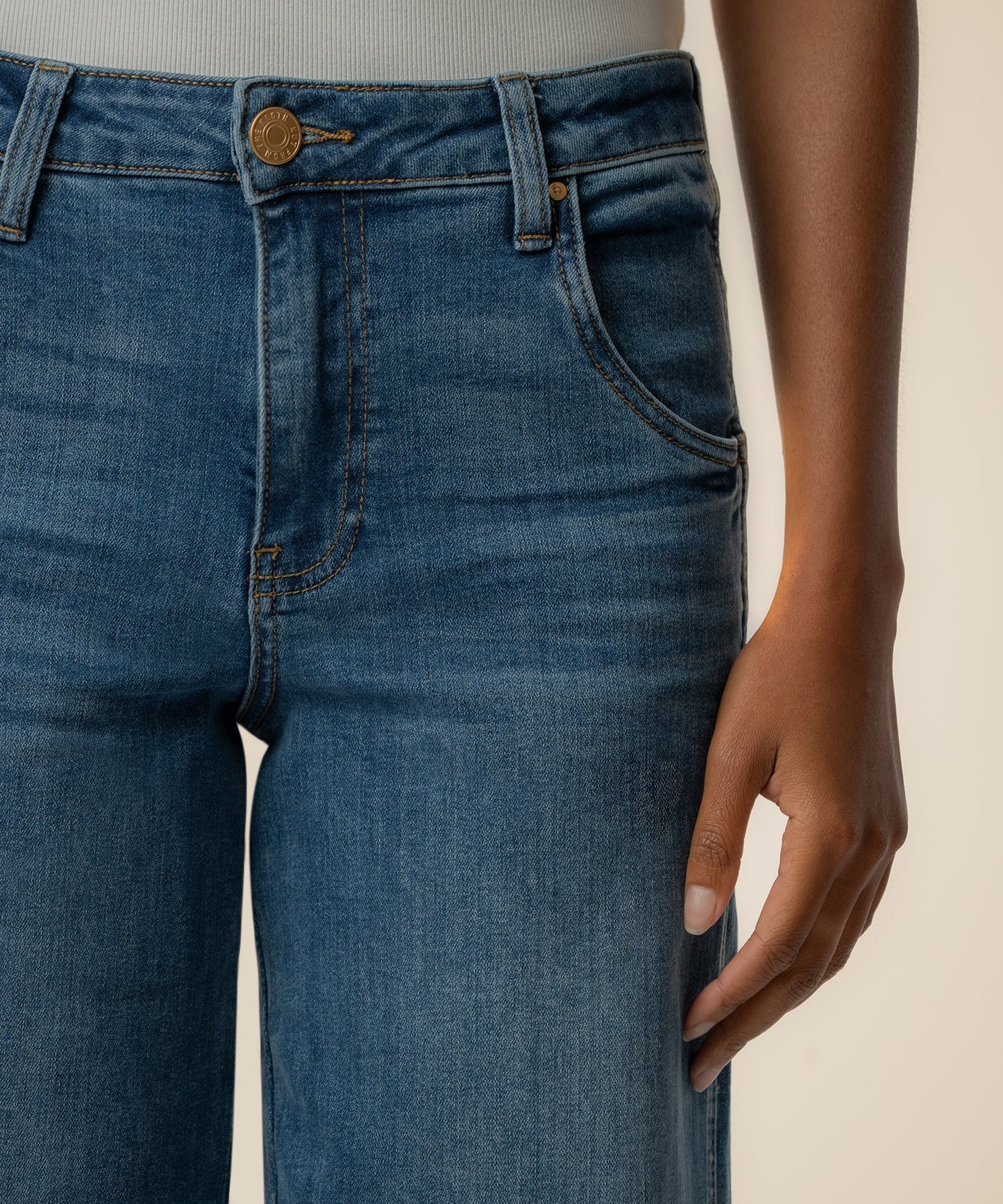 Kut High Rise Wide Leg Jean