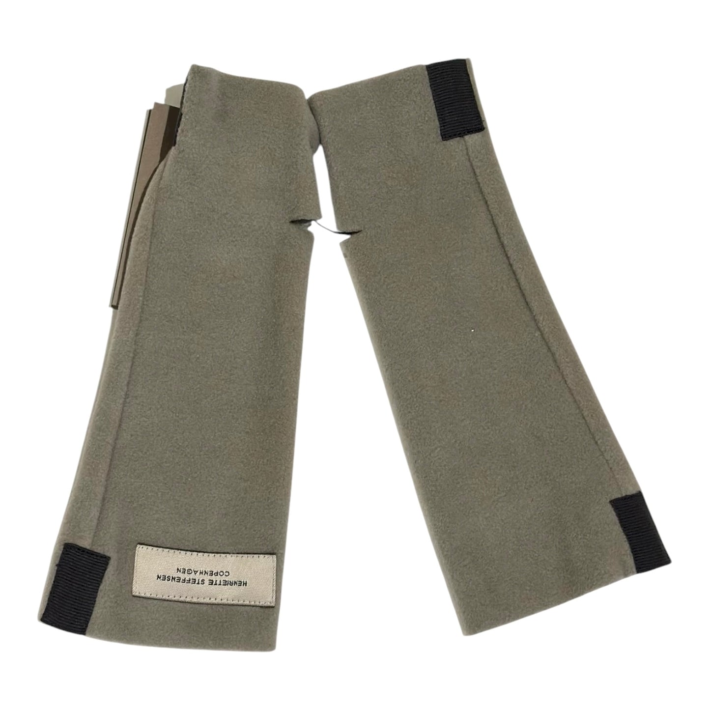 Henriette Steffensen fleece wristwarmer 6022