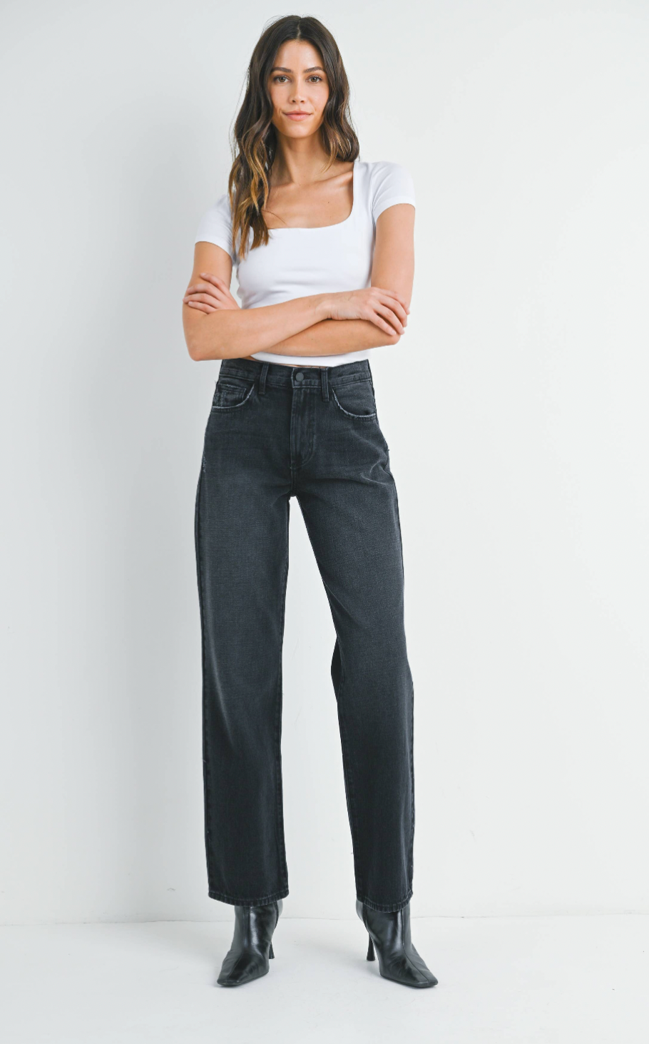 Just Black Denim Relaxed Straight Jean