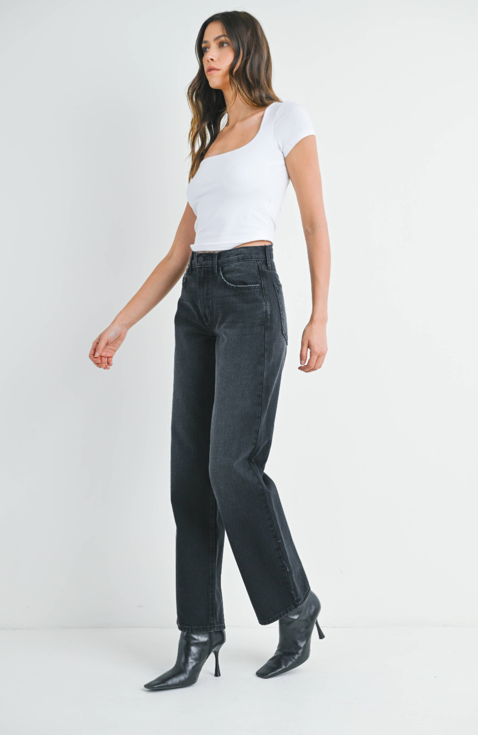 Just Black Denim Relaxed Straight Jean