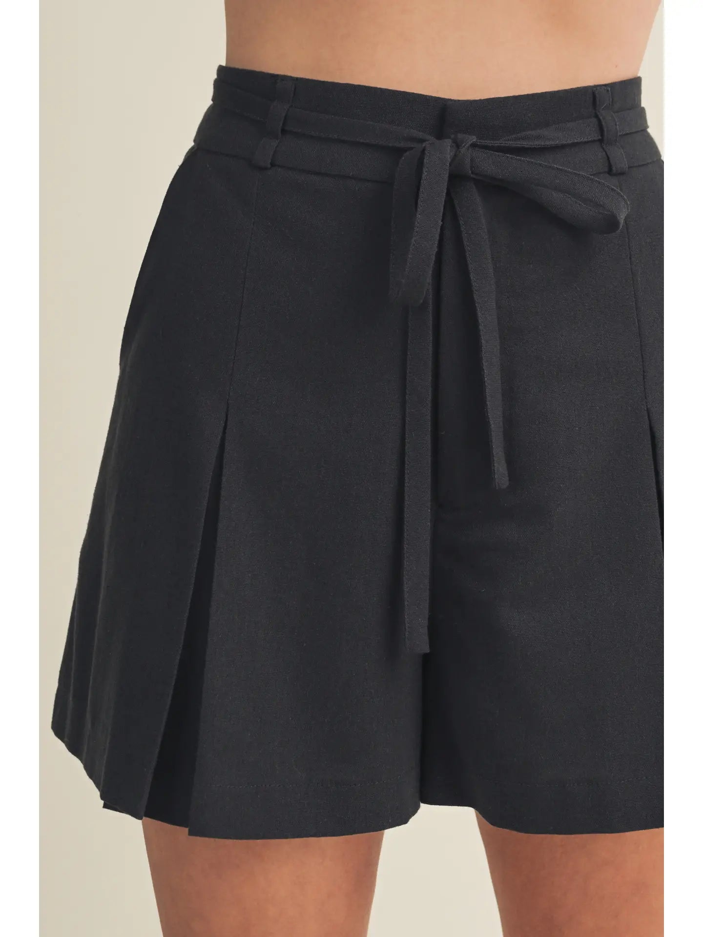 Kelly High Waisted Pleated Tie Shorts