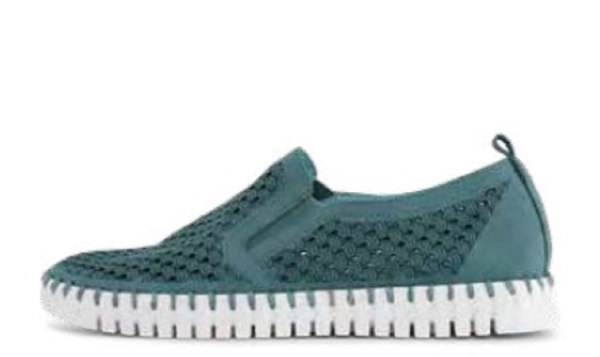 Ilse Jacobesen tulip 140WOM perf slip on