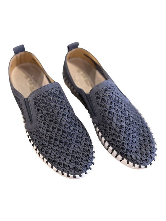 Ilse tulip 140WOM perforated slip on